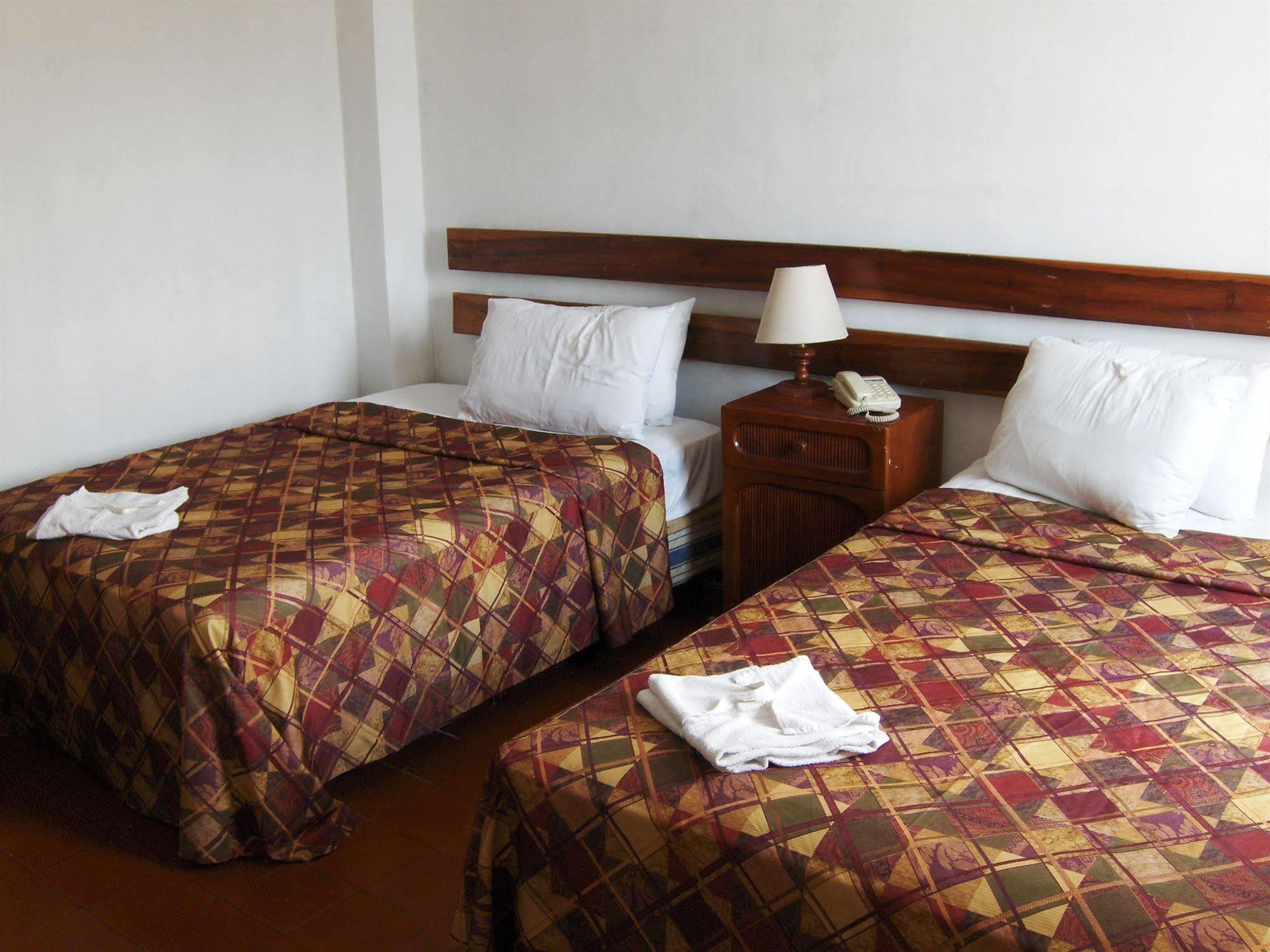 Hotel Alux 칸쿤 외부 사진